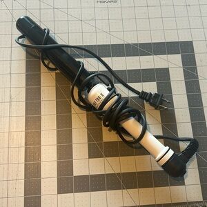 Hot Tools professional wand